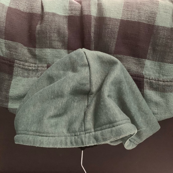 Green and black plaid flannel hooded button up - Picture 4 of 4